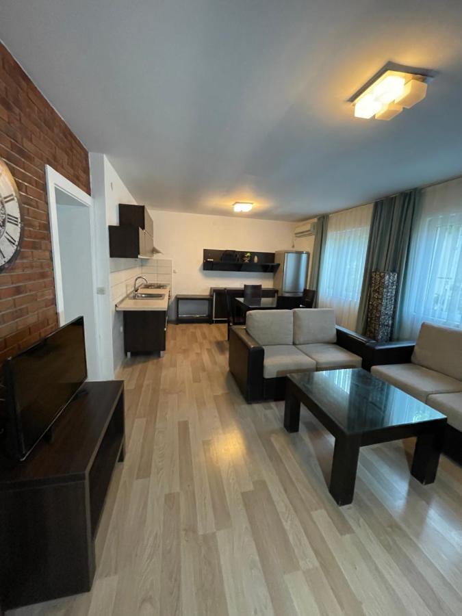 Exclusive 9- Urban Apartments Kocani Bagian luar foto